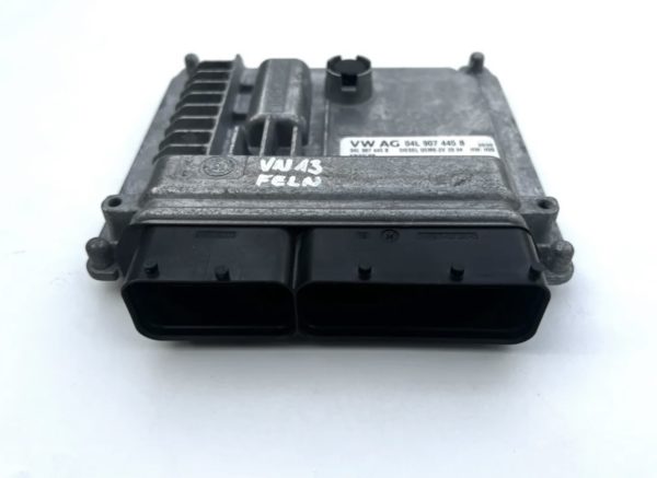 04L907445B ECU Calculateur moteur Vw Golf 7 Seat Audi A3 DCM6.2V 1,6tdi 115 CXX