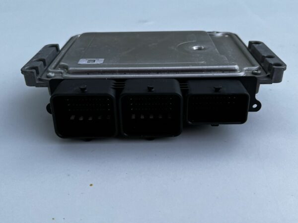 ECU 0281017831 AV21-12A650-GC BOSCH EDC17C10 Ford Fiesta 1,4 1,6  Tdci