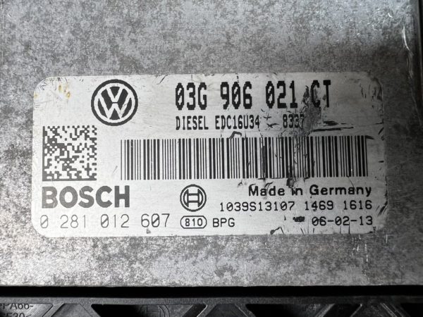 ECU CALCULATEUR MOTEUR 03G906021CT 0281012607 Vw TOURAN 1.9tdi 105cv EDC16U34