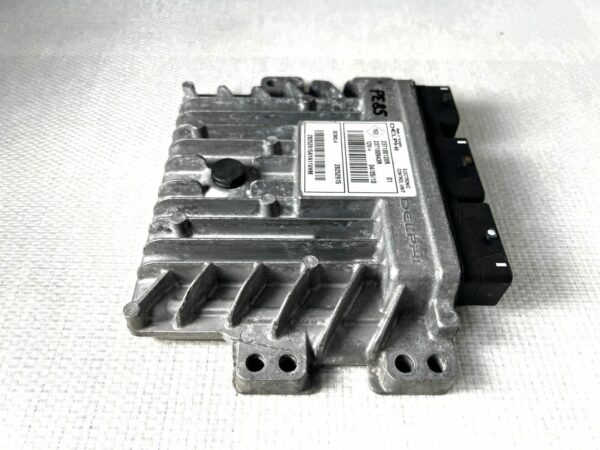 ECU Calculateur moteur Renault Megane 3 DCM3.4 237100120R 237100943R 28252915