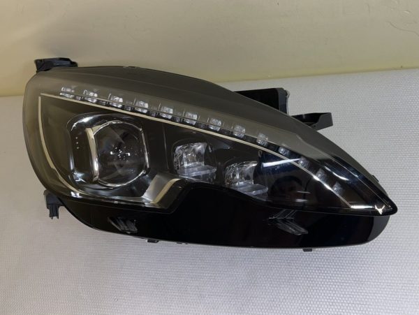 Phare Peugeot 308 t9 Optique droite Full LED DEL 9677832380 030128723200 2013-18