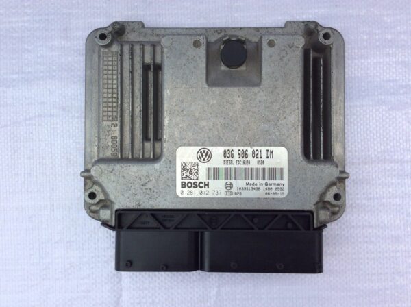 03G906021DM Calculateur Ecu Périphérique Taxe Moteur VW Touran 1.9tdi 105ch BLS