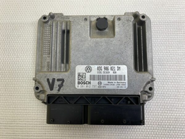 03G906021DM Calculateur Ecu Périphérique Taxe Moteur VW Touran 1.9tdi 105ch BLS