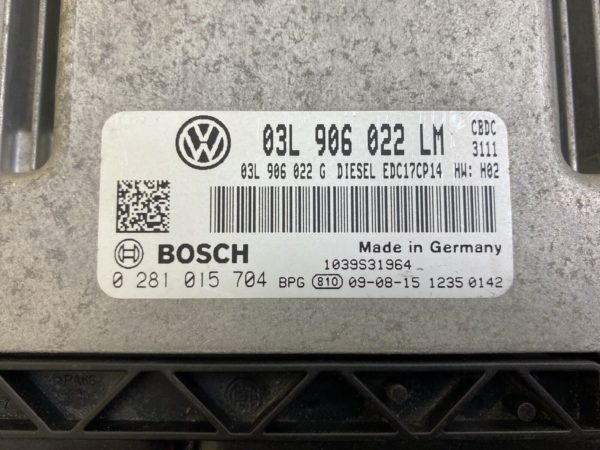 03L906022LM EDC17CP14 0281015704 ECU Calculateur moteur Vw Golf Mk6 2l Tdi140CBD