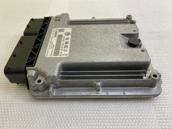 03L906022LM EDC17CP14 0281015704 ECU Calculateur moteur Vw Golf Mk6 2l Tdi140CBD