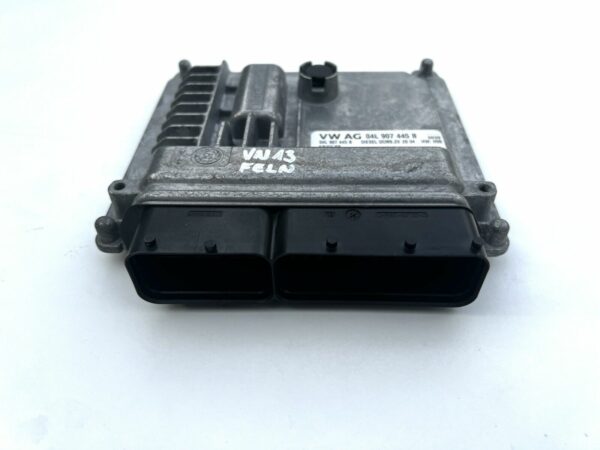 04L907445B ECU Calculateur moteur Vw Golf 7 Seat Audi A3 DCM6.2V 1,6tdi 115 CXX