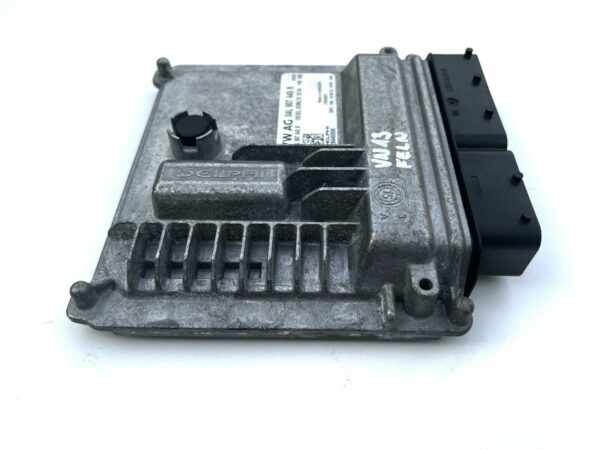 04L907445B ECU Calculateur moteur Vw Golf 7 Seat Audi A3 DCM6.2V 1,6tdi 115 CXX