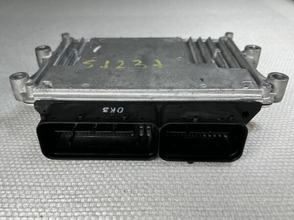 ECU Calculateur moteur HYUNDAI i30 1.4T-GDI 9001200128KB 39199-03AC0 CPEGD2.20.1