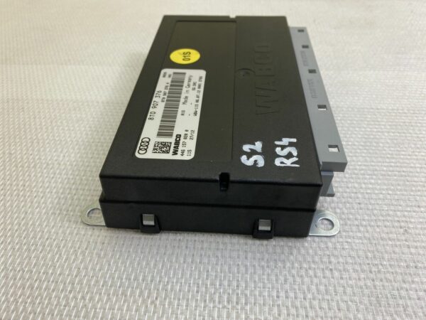 Module Calculateur gestion suspension hydroélectrique Audi 8K5 RS4 RS5 8T0907376