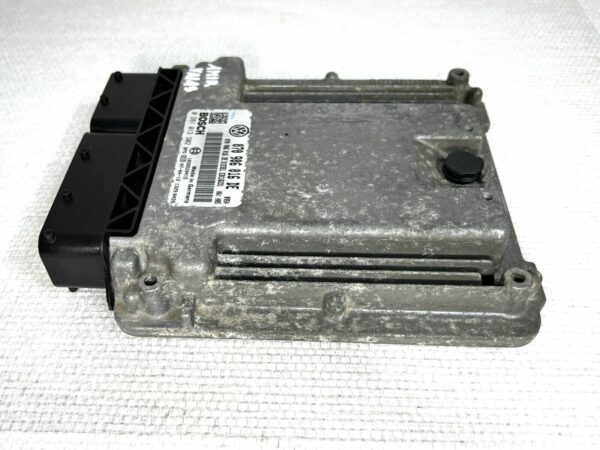 ECU Calculateur moteur VW TOUAREG R5 2.5 TDI FAP EDC16U31 0281013302 070906016DE