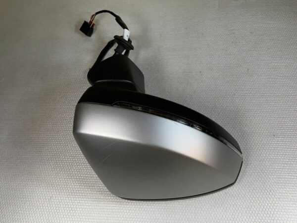 Rétroviseur extérieur droite passager Clignotant led Audi A3 S3 8V Gris 021262 R