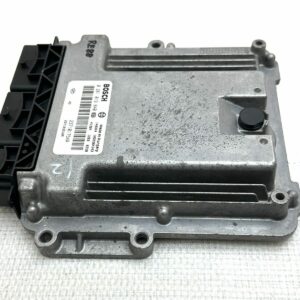 0281019840 237101754R ECU Calculateur moteur RENAULT Trafic Opel Vivaro 2L Dci