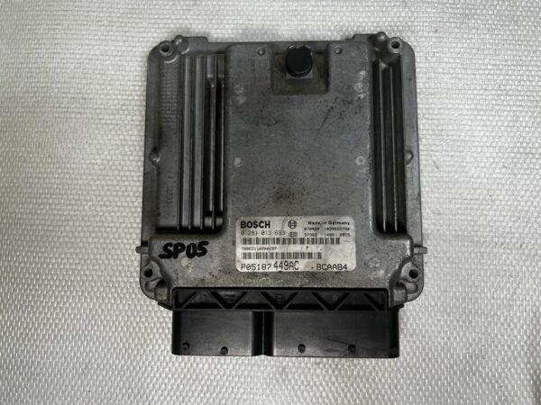 ECU CALCULATEUR DE MOTEUR DODGE CALIBER 0281013693 P05187449AC BCAAB4