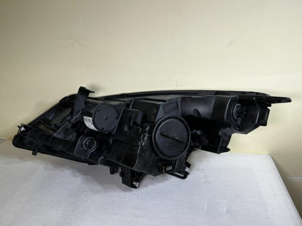 NEUF OEM!  39009022 Optique avant principal droit phare OPEL ZAFIRA 030126320205