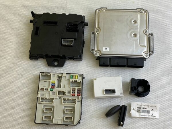 NEUF! kit demarrage Renault Master MK3 2,3dci ECU 0281019382 237102265R USM BCM