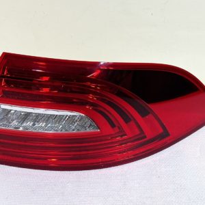 OEM Feux arrière droite LED DEL Skoda Superb Berline LHD 3T5945096A Très propre