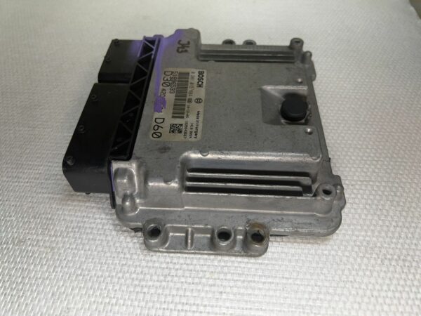 0281015684 51896533 D30 42D79F04 D60 ECU Calculateur moteur Fiât Ducato 3L Jtd