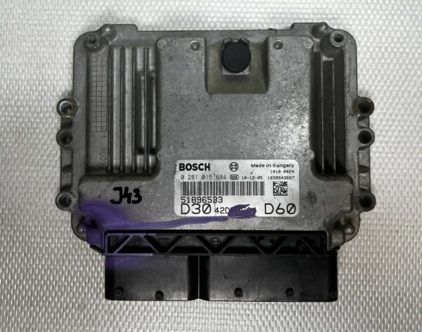 0281015684 51896533 D30 42D79F04 D60 ECU Calculateur moteur Fiât Ducato 3L Jtd