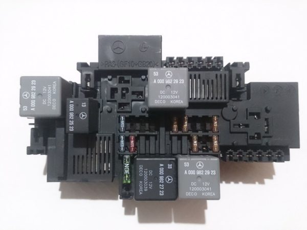 A2229066801 Boite a fusible / Fuse Box MERCEDES-BENZ S W222