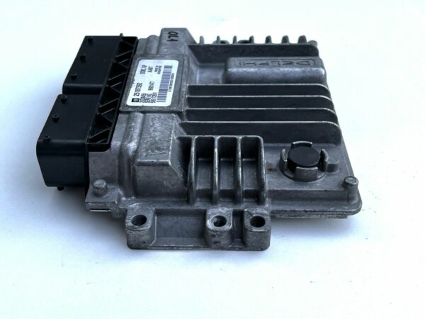 ECU 25187592 96951477 Opel Antara Chevrolet Captiva Orlando 2.2 DCM3.7AP Unite