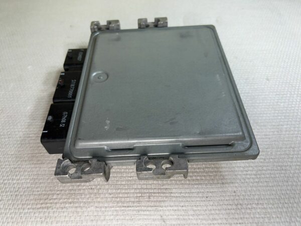 ECU CALCULATEUR MOTEUR 8200804775 8200843713 RENAULT SCENIC 2 PH2 1.5 DCI 105CH