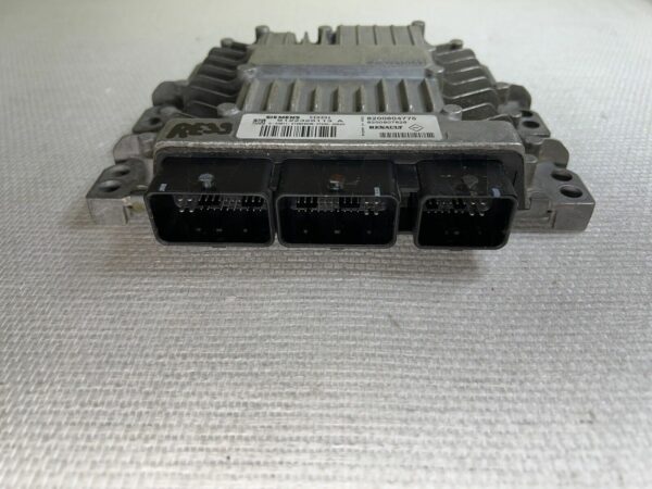 ECU CALCULATEUR MOTEUR 8200804775 8200843713 RENAULT SCENIC 2 PH2 1.5 DCI 105CH