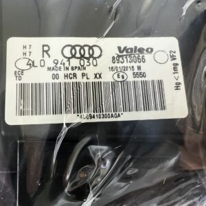 Neuf OEM Optique avant principal droit Phare Audi Q7 Halogène 4L0941030 89313066