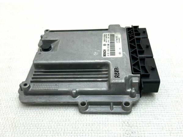 0281030899 237104376R ECU CALCULATEUR Moteur RENAULT Clio IV 237104627R EDC17C42