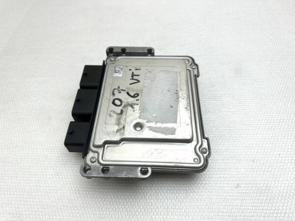 ECU 0261S04009 9665291180 9663193780 MEV17.4 Peugeot 207 1.6 vti Citroën DS3