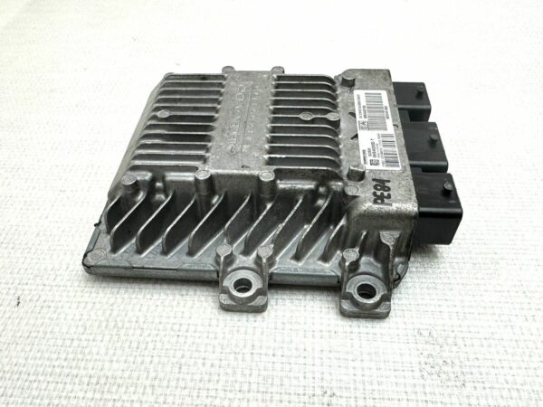 ECU CALCULATEUR CITROEN C2 C3 1,4hdi 5WS40285E-T SW9663483180 HW965345188 SID806