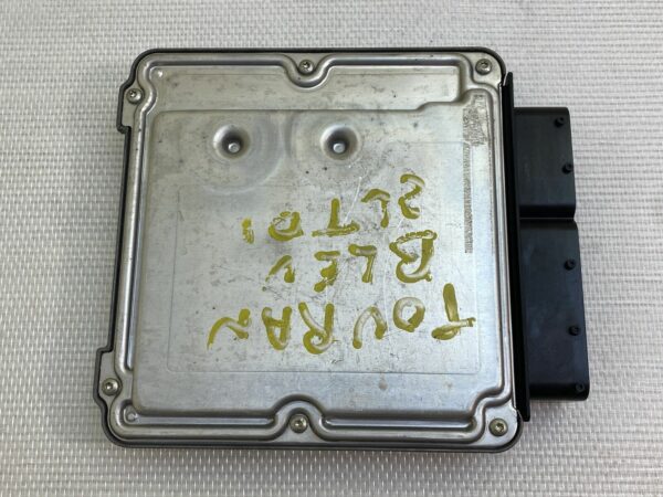 ECU CALCULATEUR MOTEUR 03G906016AL 03G906016EH 0281011450 VW TOURAN 2.0TDI 136CV