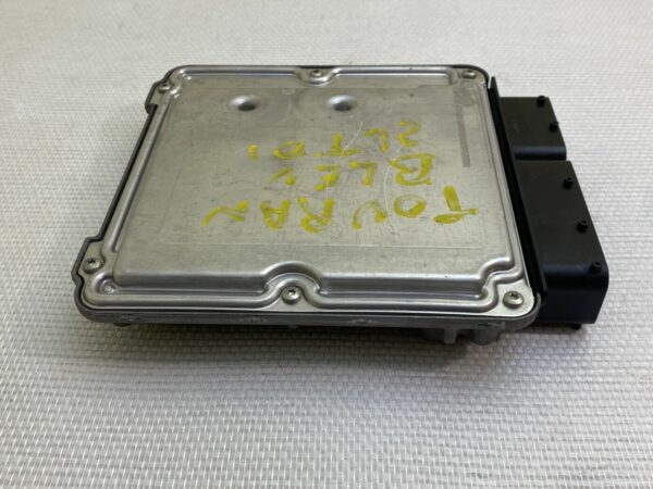 ECU CALCULATEUR MOTEUR 03G906016AL 03G906016EH 0281011450 VW TOURAN 2.0TDI 136CV