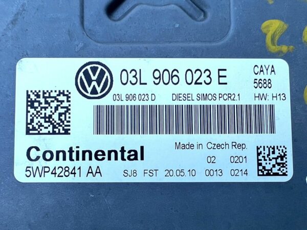 ECU CALCULATEUR MOTEUR VW POLO 1.6 TDI 03L906023E 5WP42841 AA H13 SIMOS PCR2.1