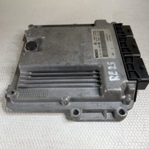 ECU CALCULATEUR RENAULT II TRAFIC 2.0 DCI 0281014208 8200666516 BOSCH EDC16CP33