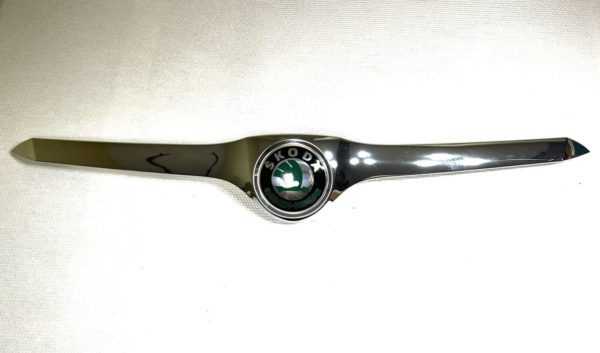 INSERT DE CAPOT Skoda Superb II mk2 3T0853633 Band CHROME 2008-14 NEUF OEM !!!