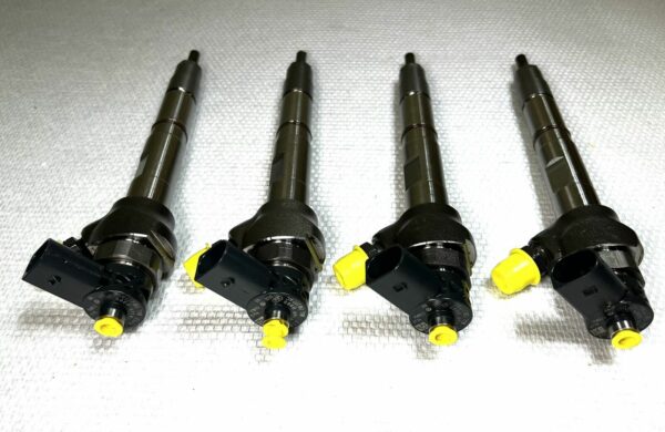 Lot 4x injecteurs 04L130277AC Vw Audi 1.6 2.0 Tdi 150ph 48.000km OEM Original VW