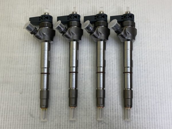 Neuf OEM Original VW-AG! injecteur Bosch 04L130277AD 0445110473 B Vw Audi 1.6tdi