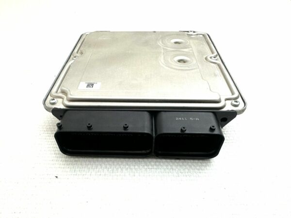 ECU 0281016145 03L906022RM Engine Control Unit Audi A4 B8 2.0Tdi 170ch EDC17CP20