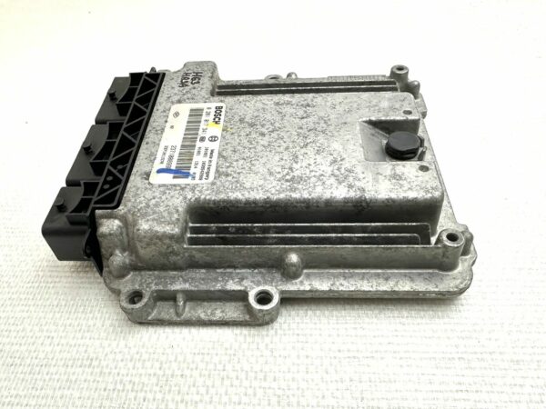 ECU 0281017341 237100899R Unité de Commande Moteur Renault Master 2.3DCI EDC17C1