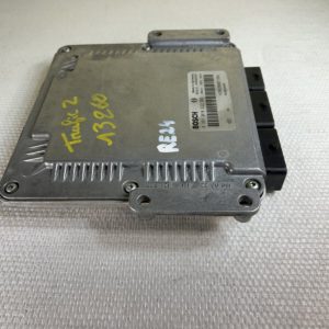 ECU Calculateur moteur Renault trafic 1.9dci 0281010632 HOM82000516088200204836