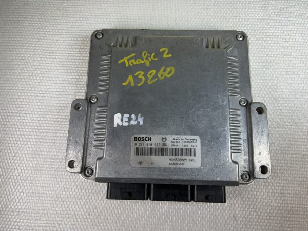 ECU Calculateur moteur Renault trafic 1.9dci 0281010632 HOM82000516088200204836