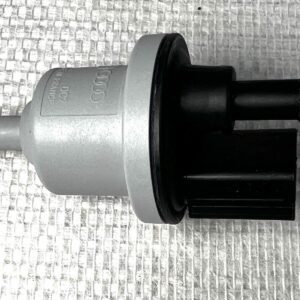 06D133517B VANNE DE PURGE VAPEUR D’essence AUDI A1 A3 06D133517B PETROL NEUF OEM