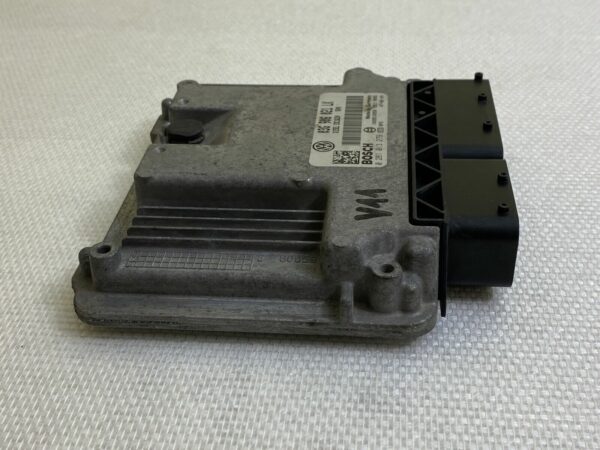 ECU Calculateur moteur Seat Léon II 1,9tdi 105cv 0281013279 03G906021LK EDC16U34