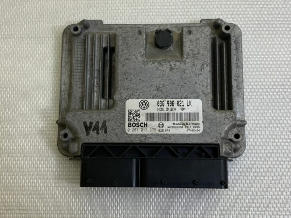 ECU Calculateur moteur Seat Léon II 1,9tdi 105cv 0281013279 03G906021LK EDC16U34