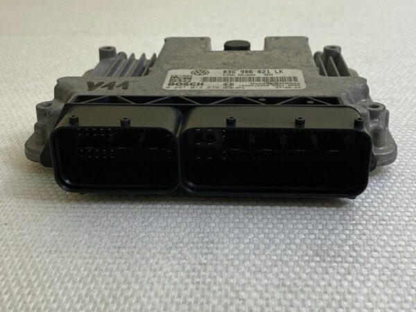 ECU Calculateur moteur Seat Léon II 1,9tdi 105cv 0281013279 03G906021LK EDC16U34