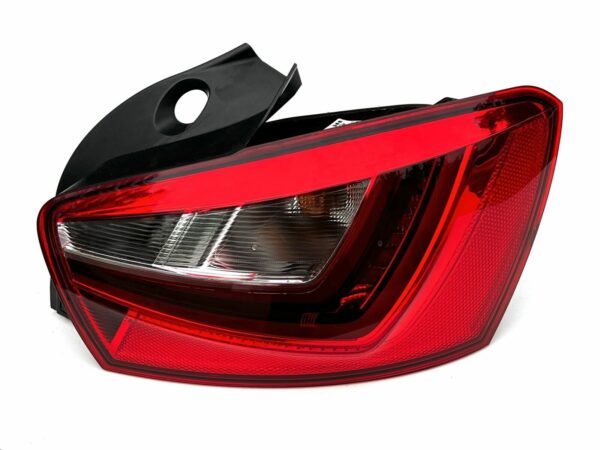 Feu arriere LED droite SEAT IBIZA 4 6J4945096L 6J4945112J DEL 5 porte  2014-2016