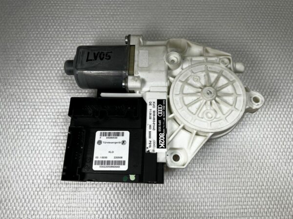 MOTOR LÈVE-GLACE Vitre AVANT Droite AUDI A3 8P 8P0959802K Türsteuergerät