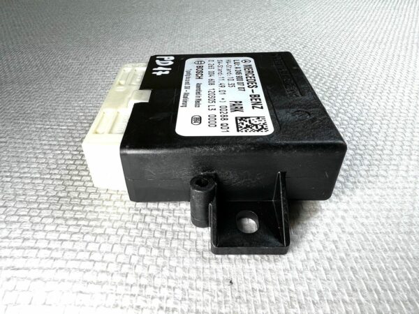 A2469000707 Module PDC Mercedes classe A W176 B W246 Parking contrôle 0263004608