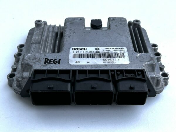 ECU 0281017065 8200935115 CALCULATEUR Moteur RENAULT II TRAFIC 2.0 DCI EDC16CP33