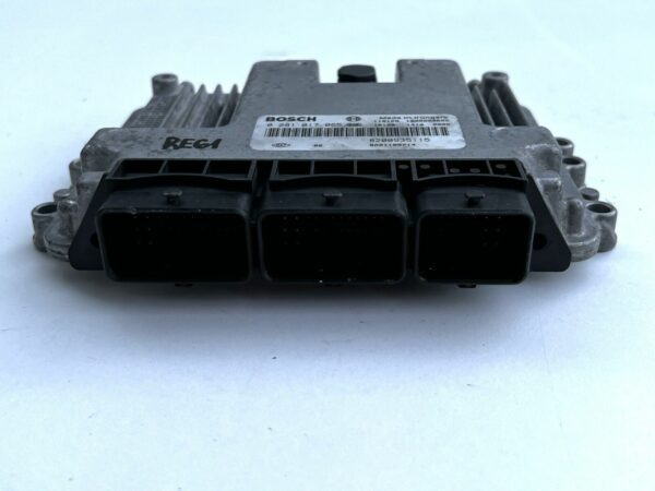 ECU 0281017065 8200935115 CALCULATEUR Moteur RENAULT II TRAFIC 2.0 DCI EDC16CP33